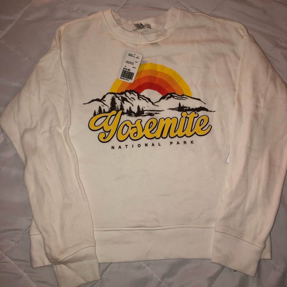 Long sleeve graphic sweater